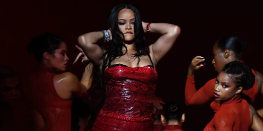 Ángela Aguilar Desfilará En El Show Savage X Fenty Vol. 4 De Rihanna
